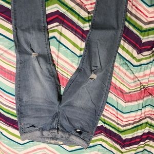 Size 14 Old Navy Rockstar Jeans